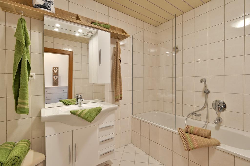 Wies Apartment *